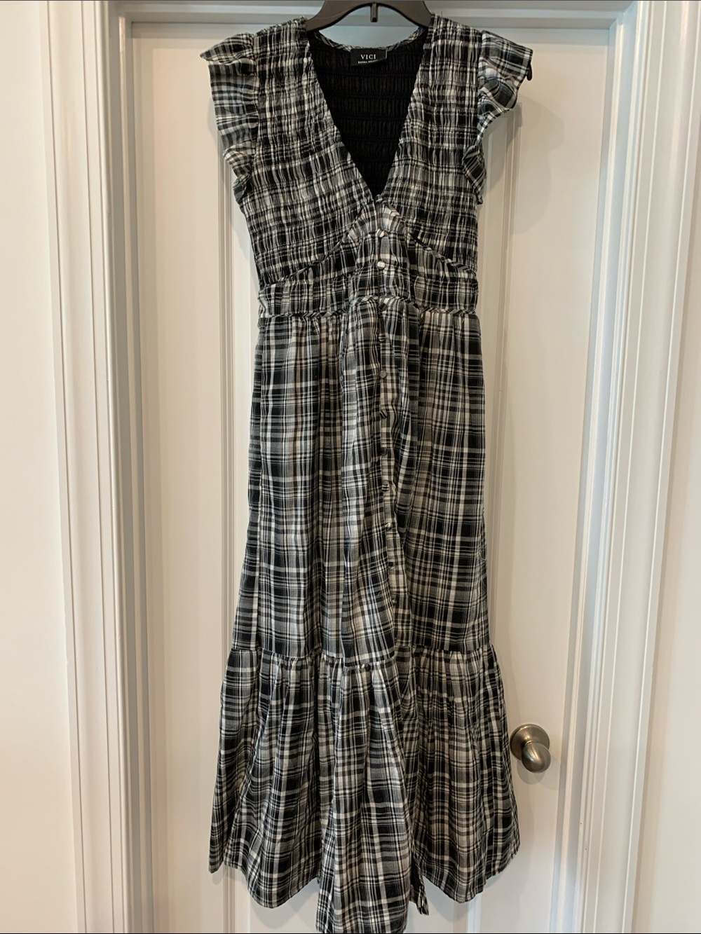 VICI Black & White Plaid Tiered Midi Dress smocked , cotton XS NWOT
